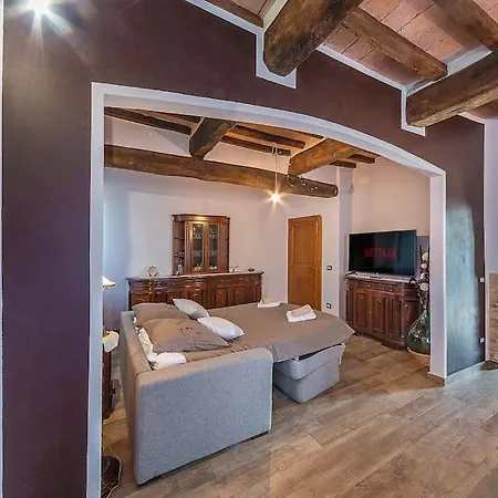 فندق Casolare Con Piscina Wi-fi, Netflix E Biliardo